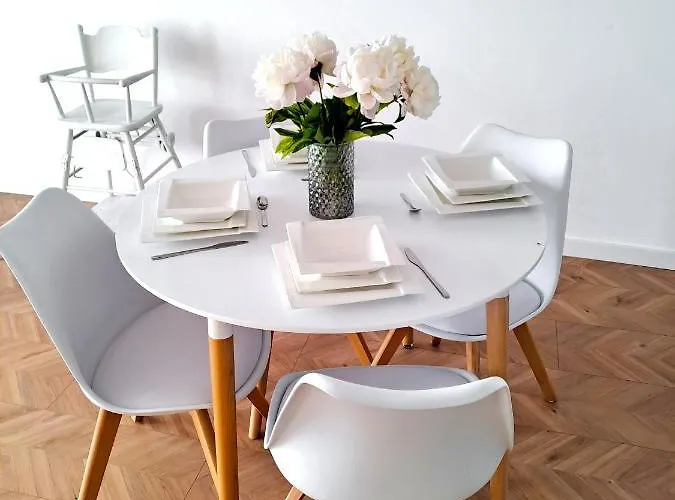 Sunny & Modern 2 Beds Spacious Air-conditioned Apartamento *